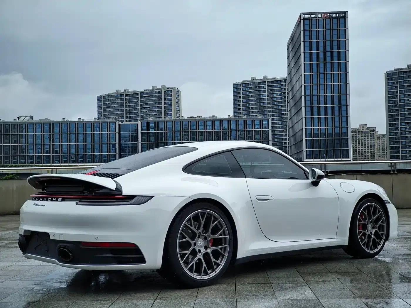 2023 Porsche 911 Carrera 3.0T — миниатюра 5