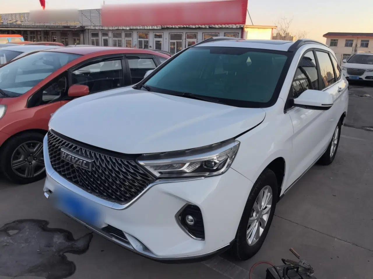 Haval M6 2021 PLUS 1.5T DCT Luxury Smart Connectivity Model — миниатюра 1