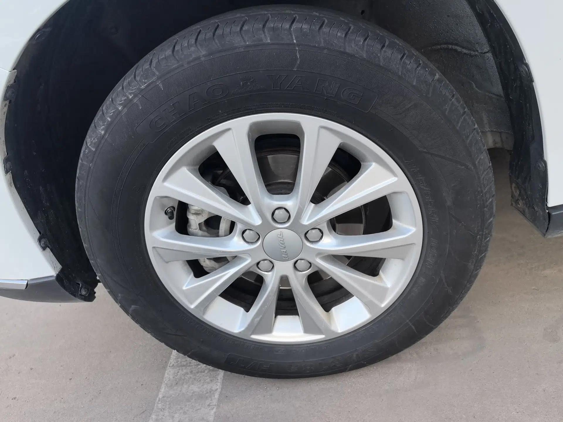 Haval M6 2021 PLUS 1.5T DCT Luxury Smart Connectivity Model — миниатюра 14
