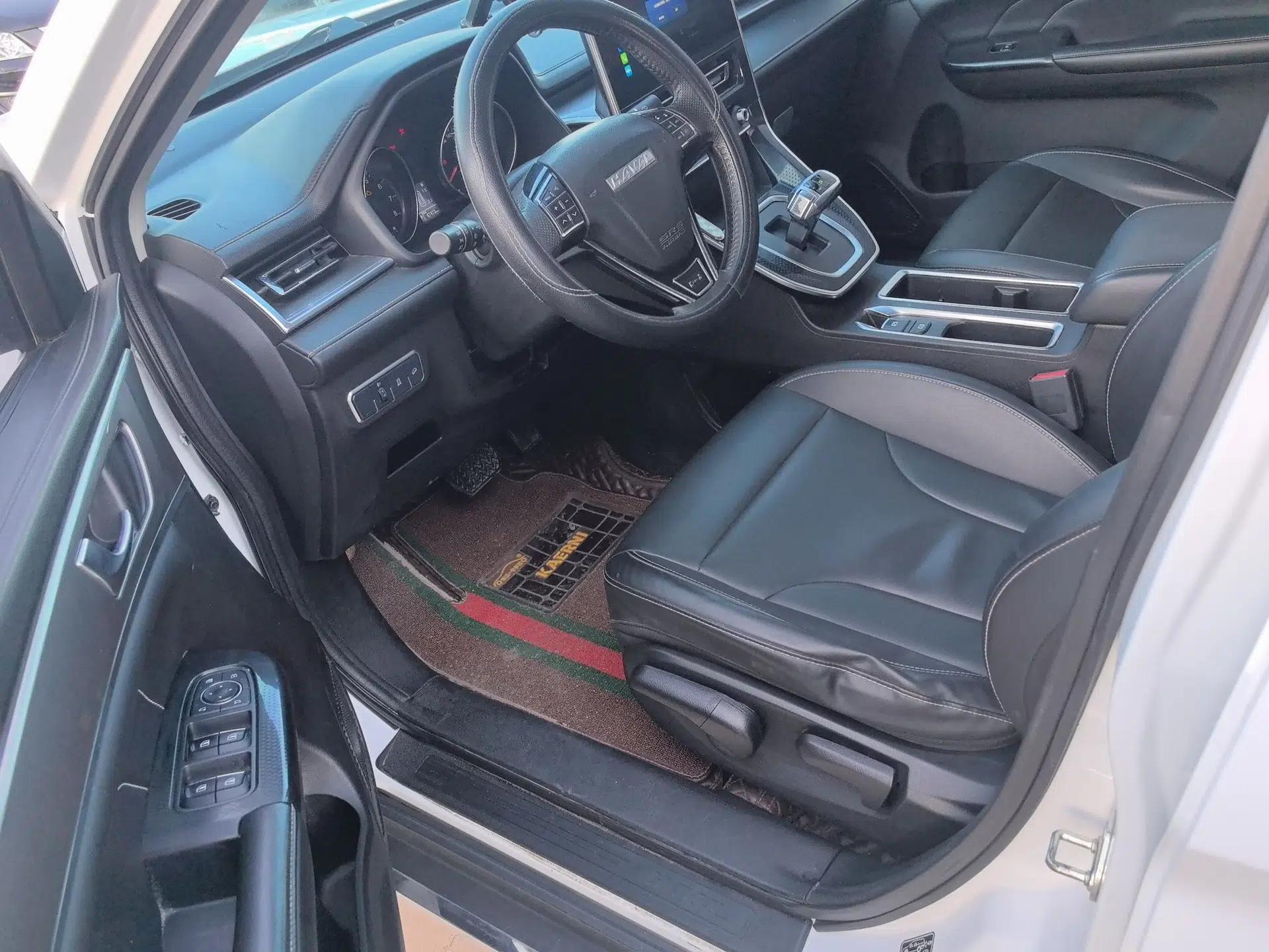 Haval M6 2021 PLUS 1.5T DCT Luxury Smart Connectivity Model — миниатюра 22
