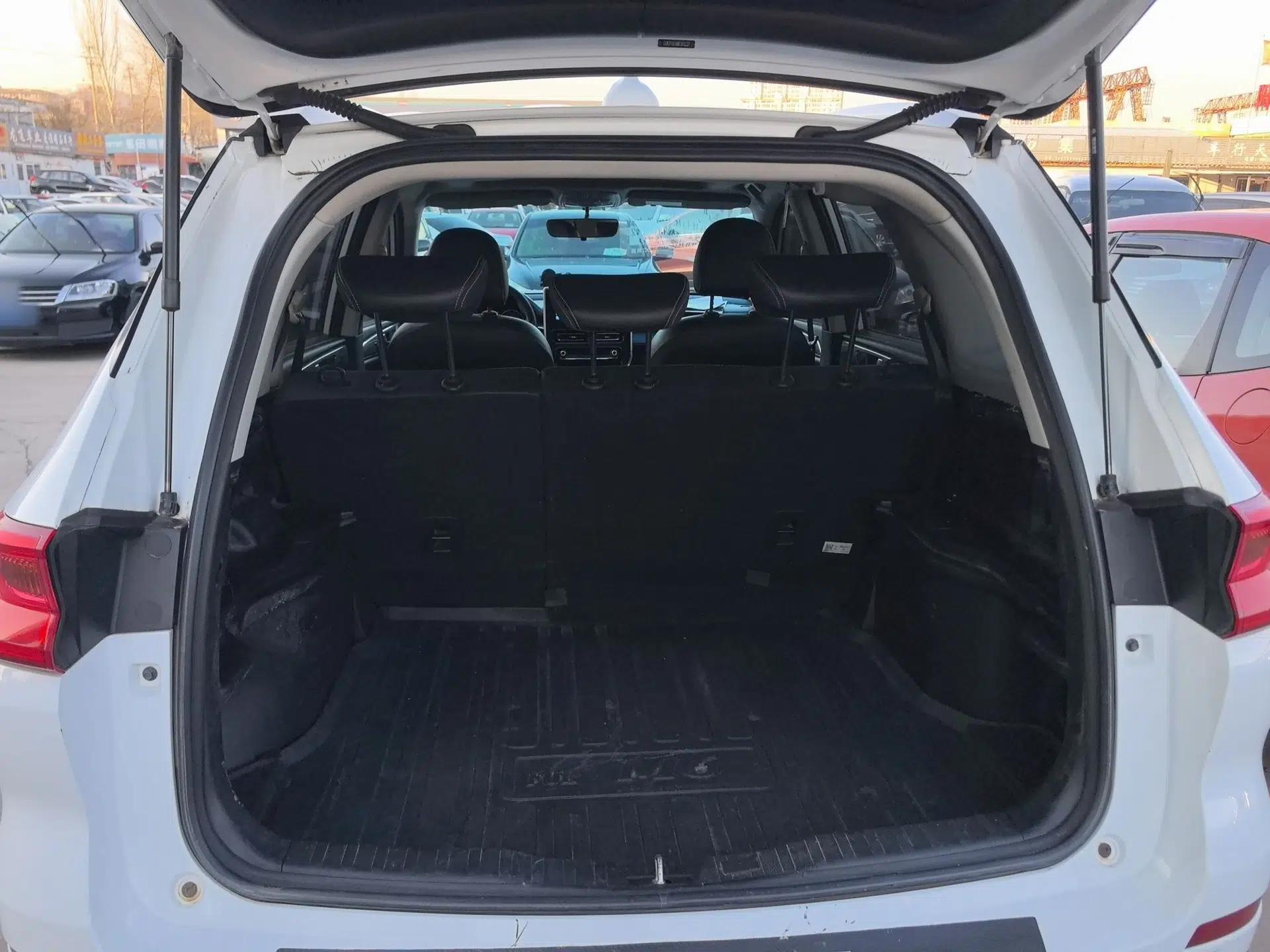 Haval M6 2021 PLUS 1.5T DCT Luxury Smart Connectivity Model — миниатюра 26
