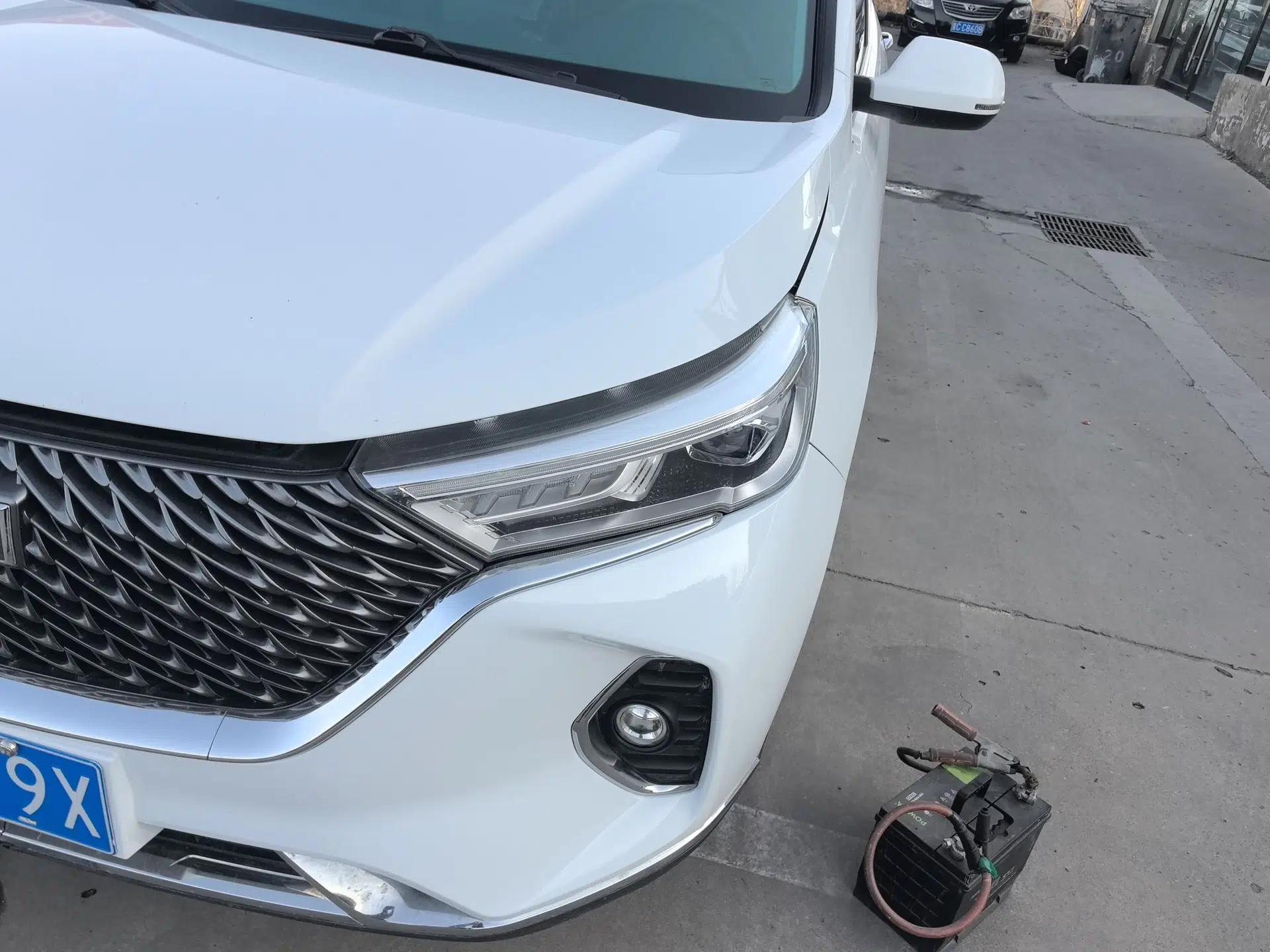 Haval M6 2021 PLUS 1.5T DCT Luxury Smart Connectivity Model — миниатюра 8
