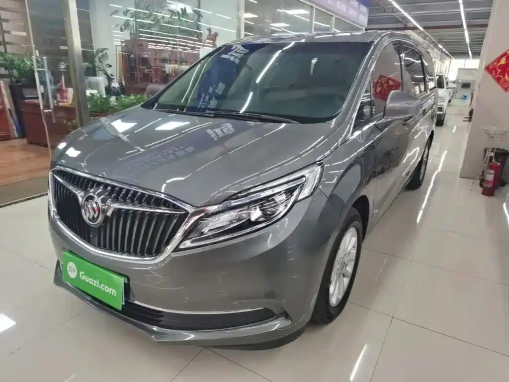 Buick GL8 2018 ES 28T Comfort Model (China VI Emission Standard) — миниатюра 1