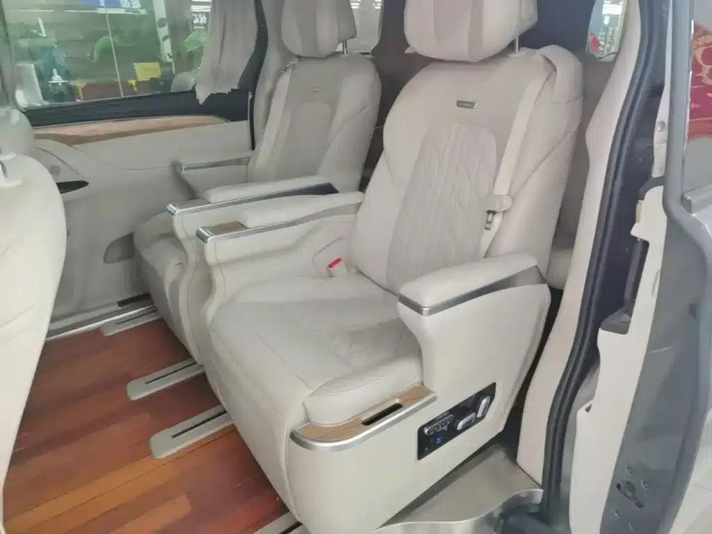 Buick GL8 2018 ES 28T Comfort Model (China VI Emission Standard) — миниатюра 17