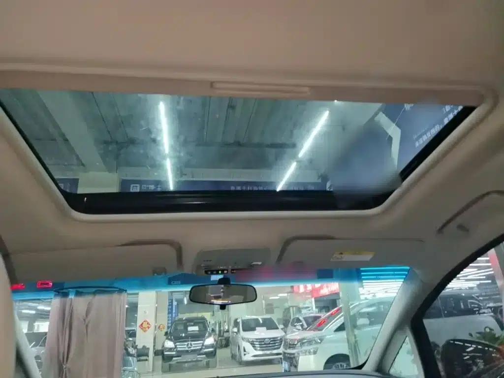 Buick GL8 2018 ES 28T Comfort Model (China VI Emission Standard) — миниатюра 18