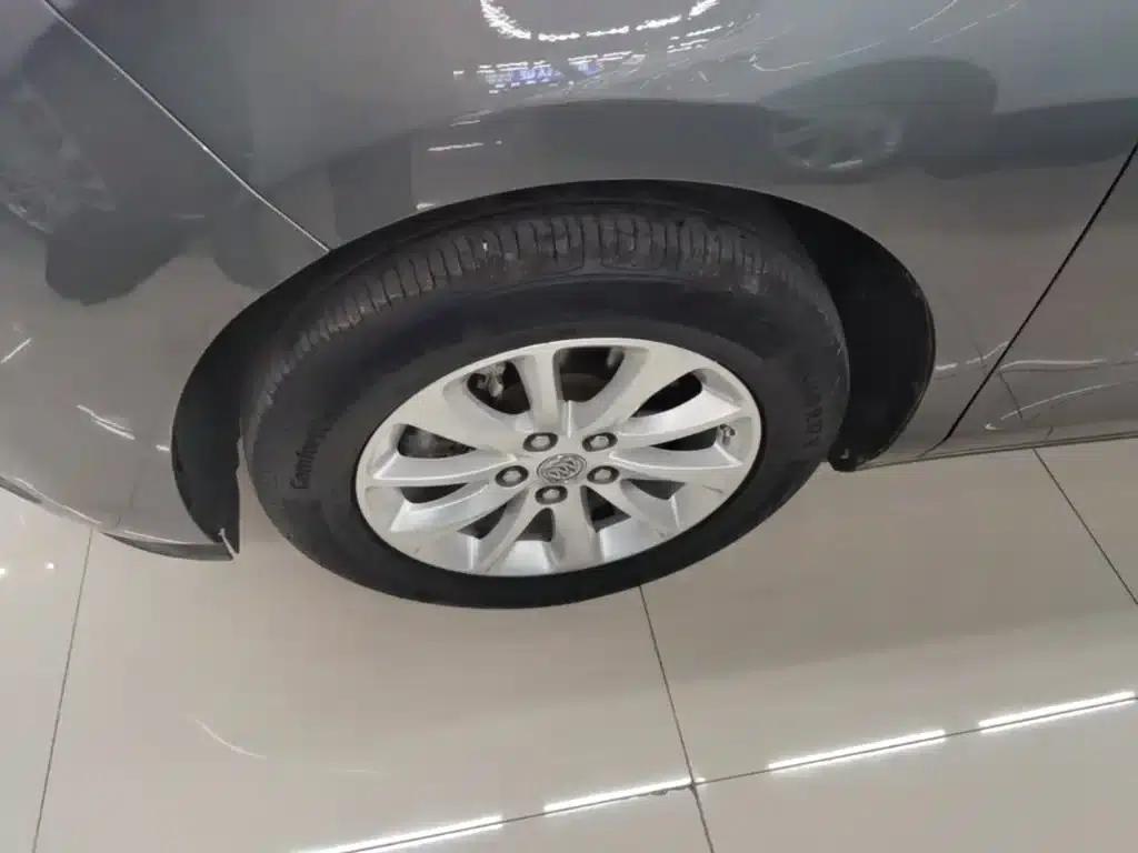 Buick GL8 2018 ES 28T Comfort Model (China VI Emission Standard) — миниатюра 23