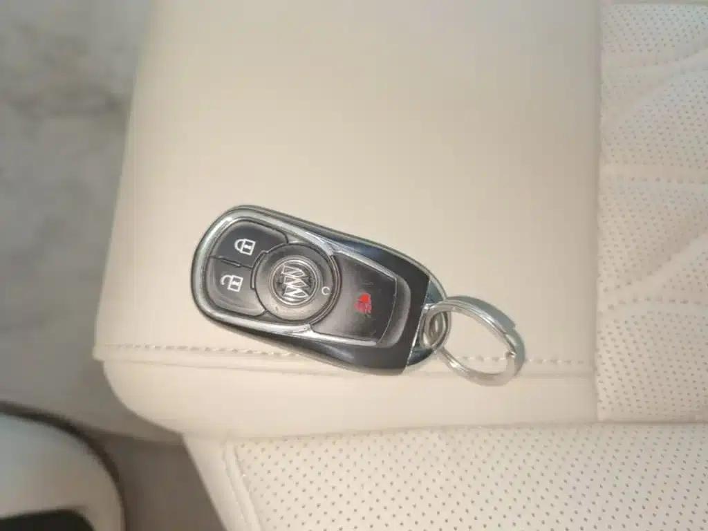 Buick GL8 2018 ES 28T Comfort Model (China VI Emission Standard) — миниатюра 9