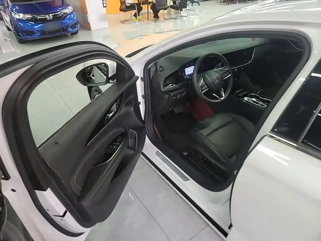 Buick Regal 2024 25T Premium Edition — миниатюра 16