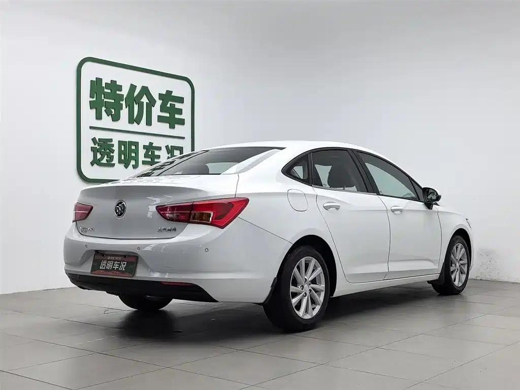 Buick Verano 2017 Sedan 15S Automatic Leading Edition — миниатюра 2