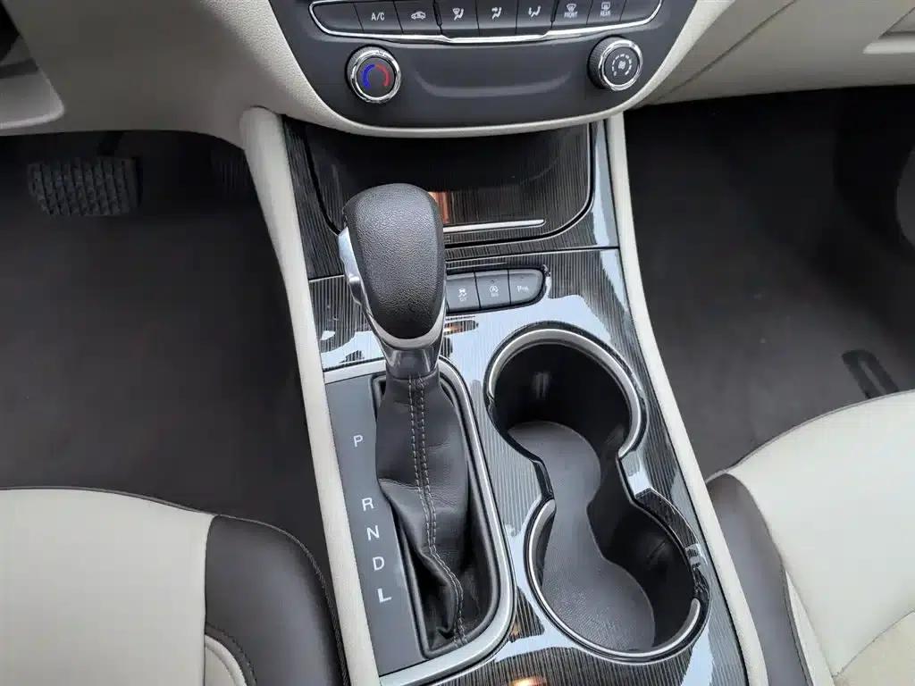Buick Verano 2017 Sedan 15S Automatic Leading Edition — миниатюра 13