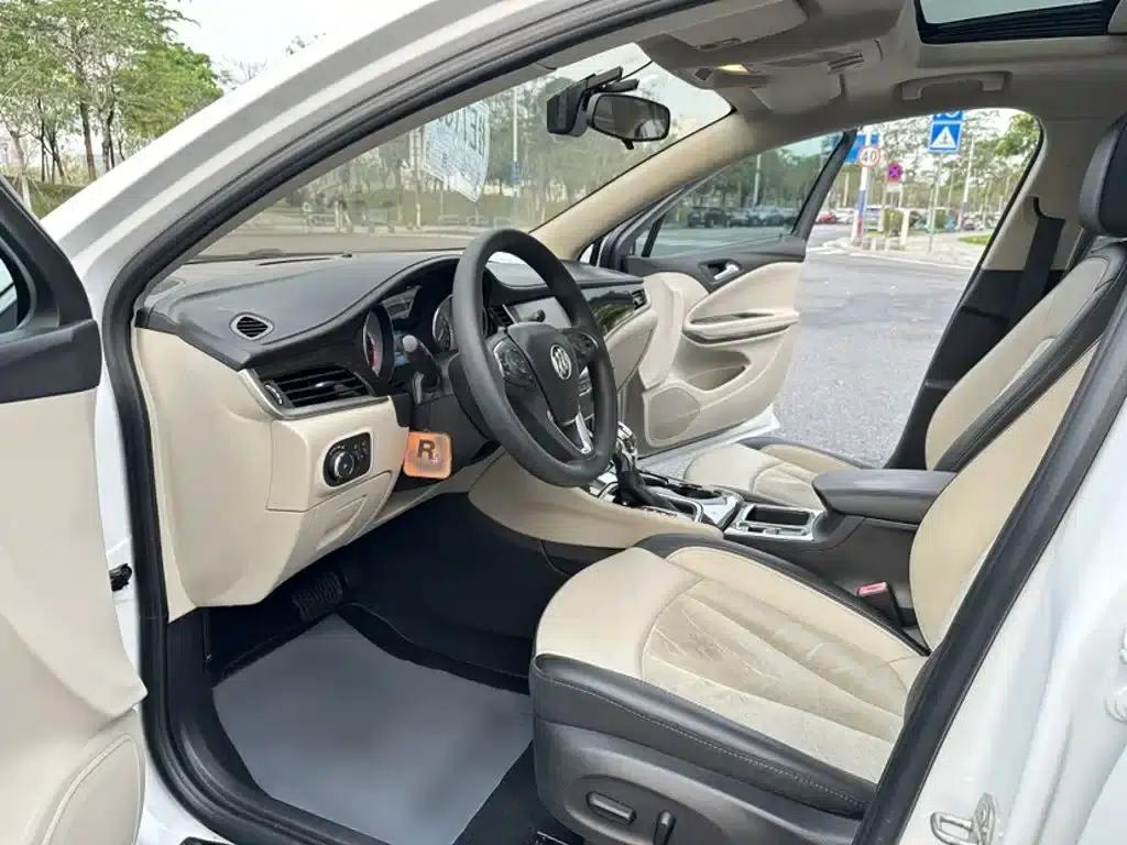 Buick Verano 2018 Sedan 15S Automatic Leading Edition — миниатюра 12