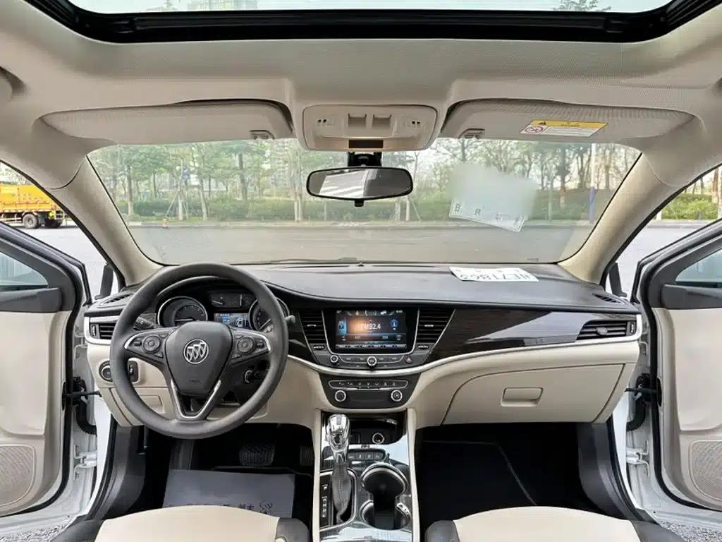 Buick Verano 2018 Sedan 15S Automatic Leading Edition — миниатюра 14