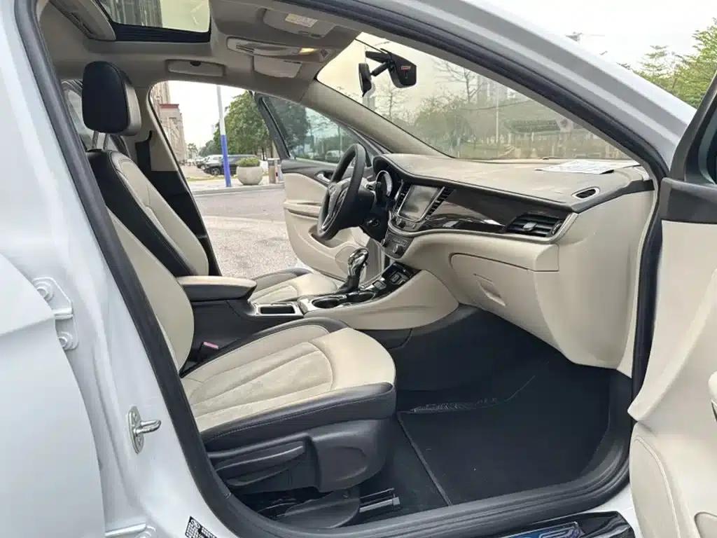 Buick Verano 2018 Sedan 15S Automatic Leading Edition — миниатюра 16