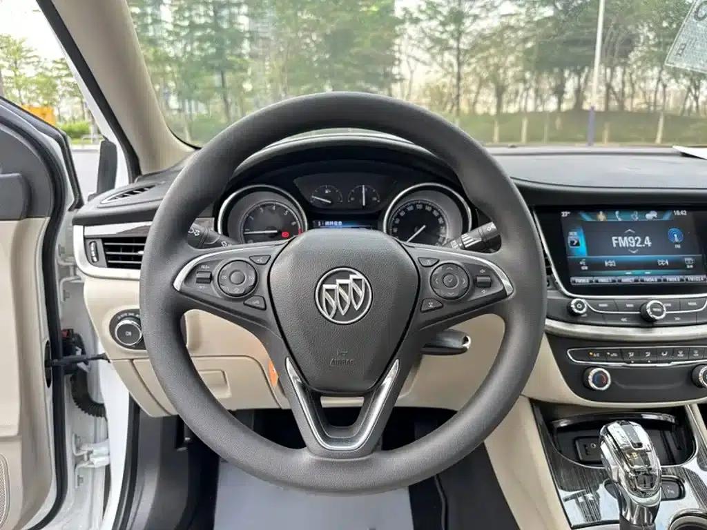 Buick Verano 2018 Sedan 15S Automatic Leading Edition — миниатюра 3