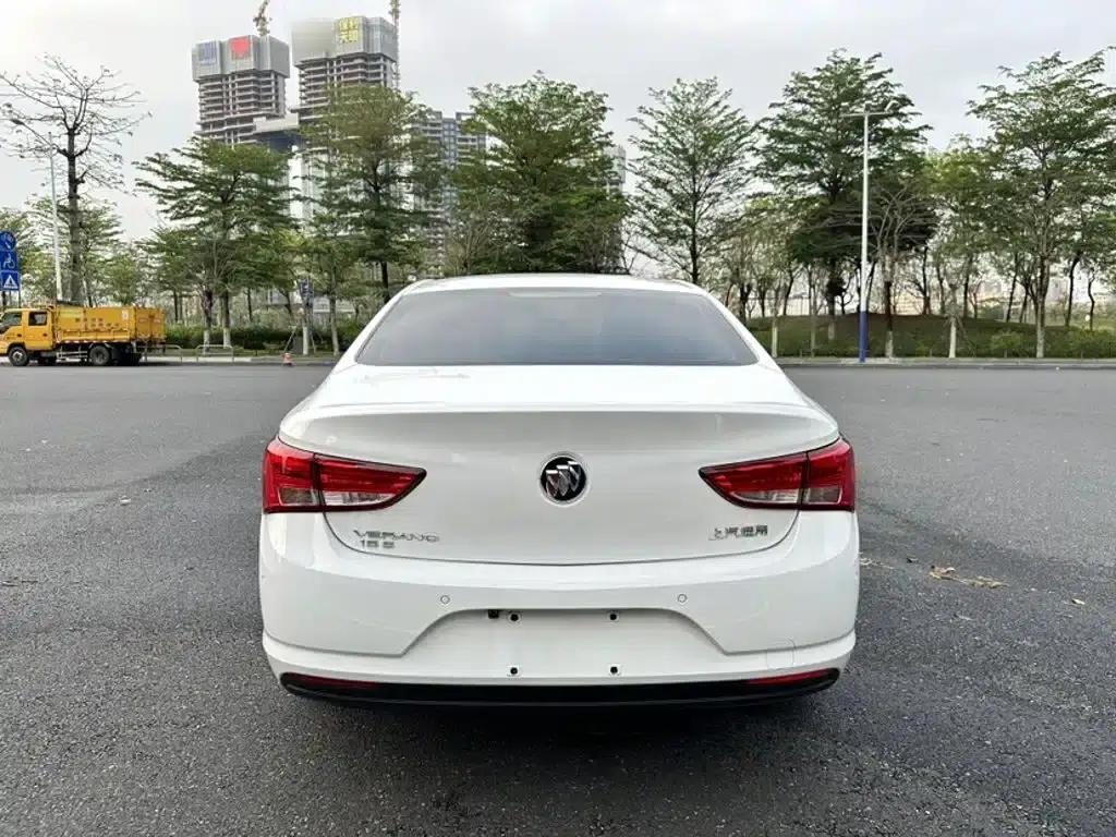 Buick Verano 2018 Sedan 15S Automatic Leading Edition — миниатюра 21