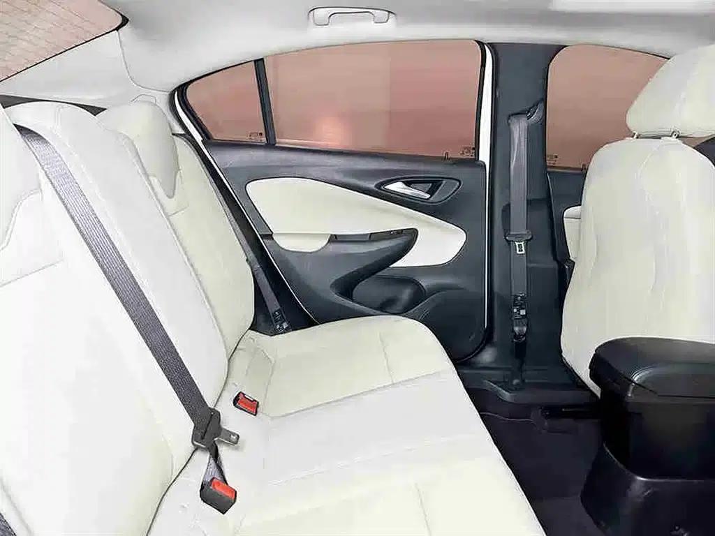 Buick Excelle 2018 15N CVT Elite — миниатюра 7