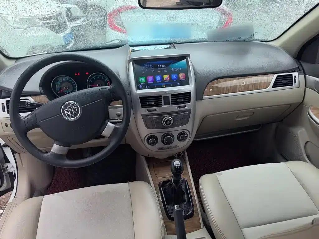 Buick Excelle 2015 1.5L Manual Classic — миниатюра 6