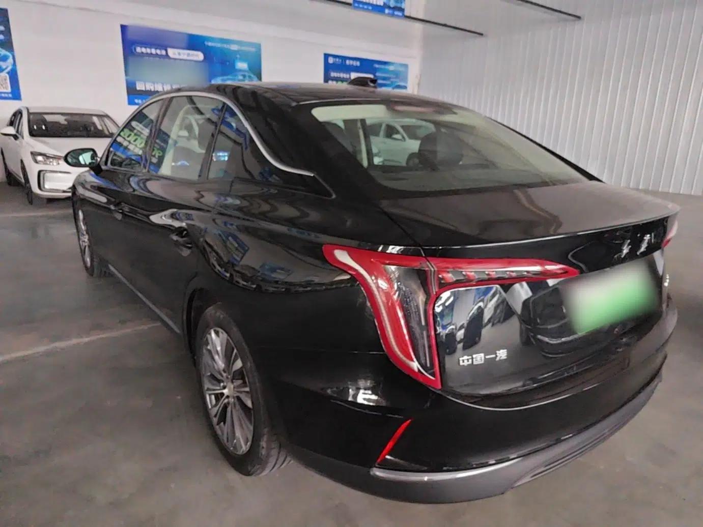 Hongqi E-QM5 2022 431 km Charge & Enjoy Edition — миниатюра 4