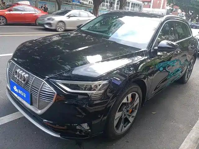 2019 Audi e-tron Imported Model 55 quattro Fashion Edition