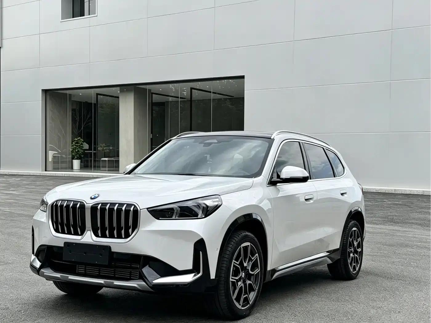 2024 BMW X1 sDrive25Li X Design Package — миниатюра 1