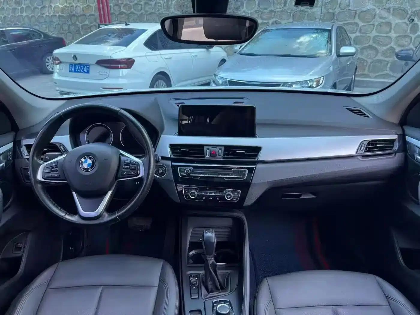 BMW X1 2019 sDrive20Li Leading Edition — миниатюра 4