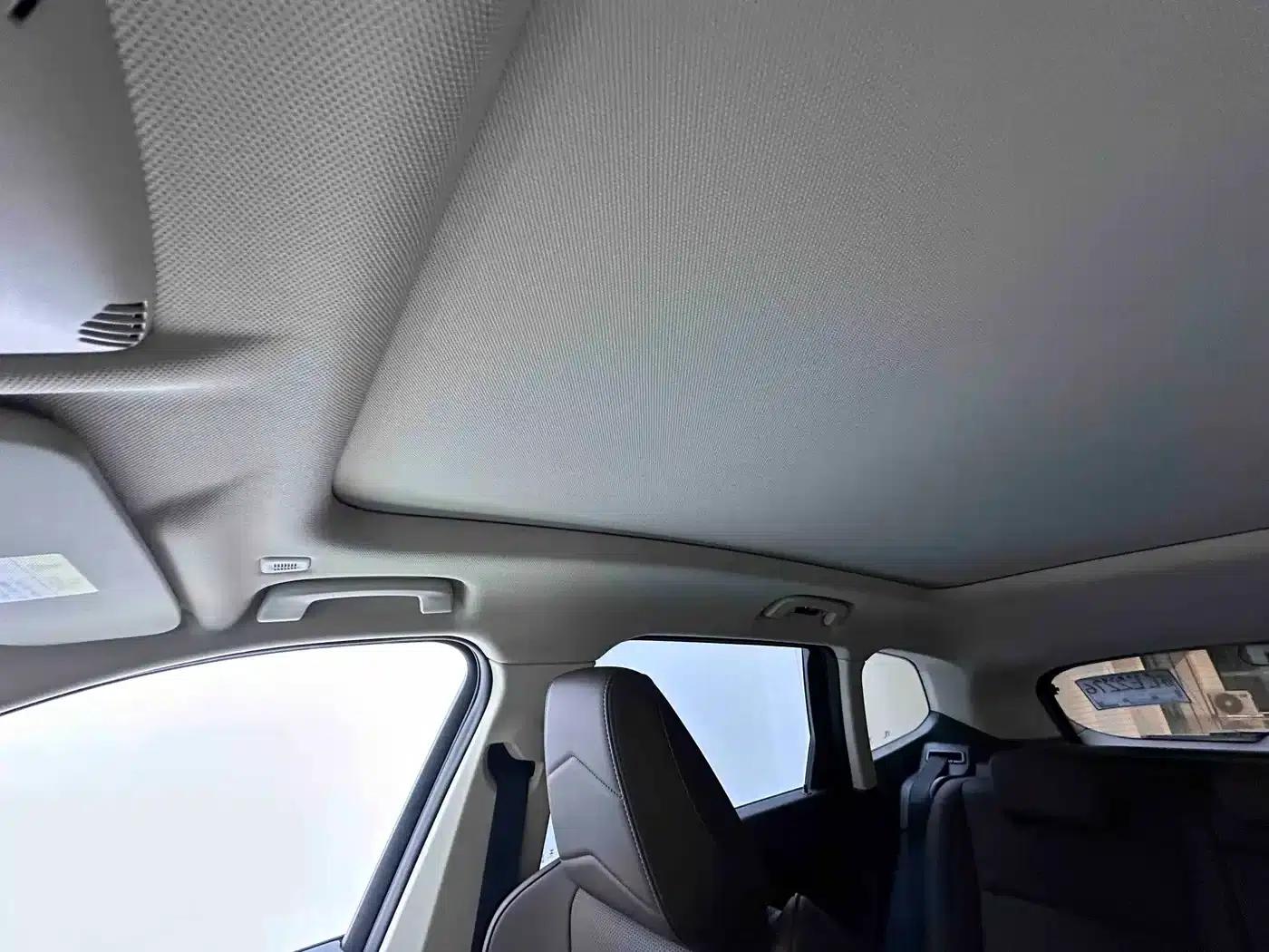 2023 BMW X1 sDrive20Li X Design Package — миниатюра 18