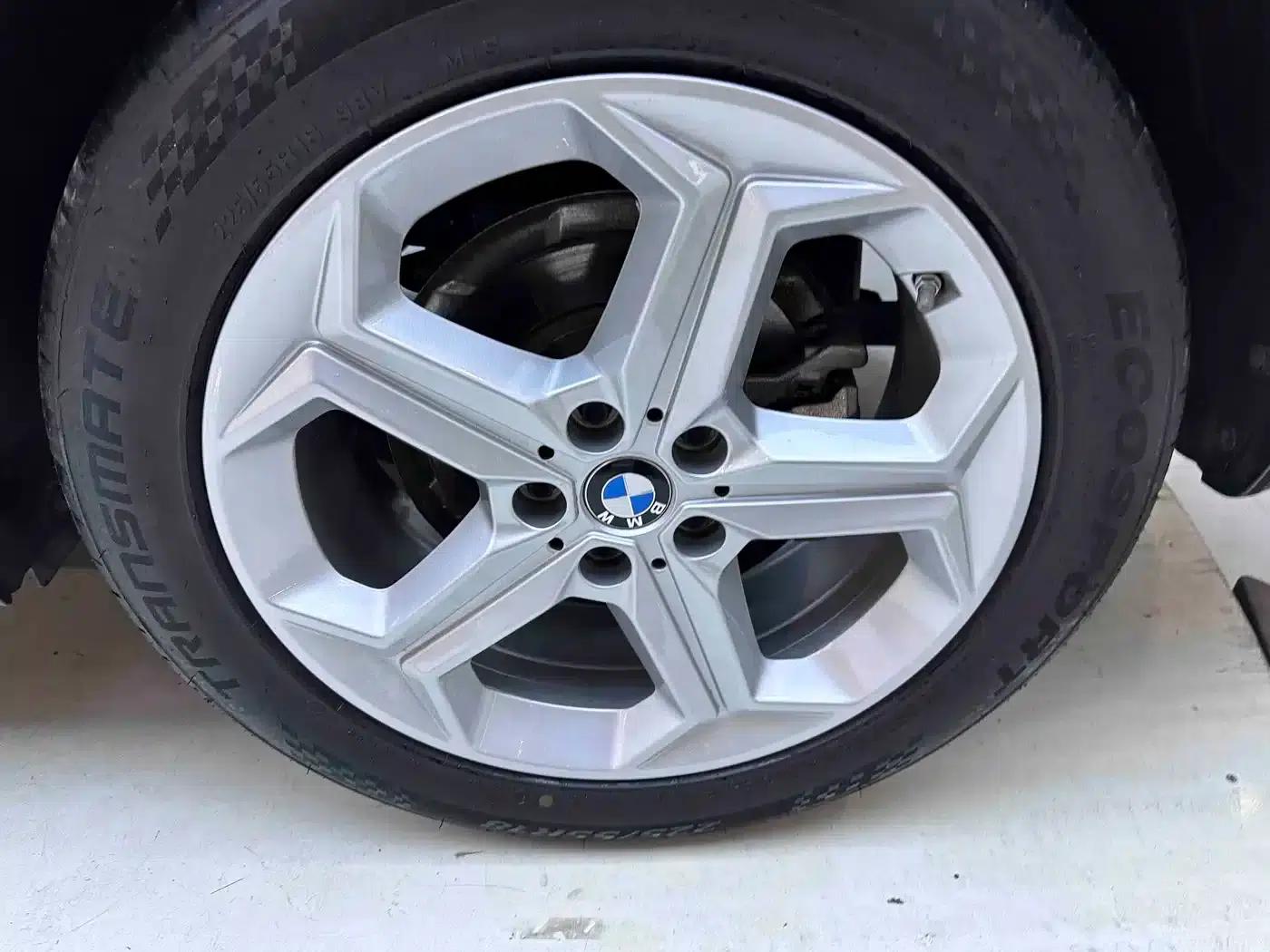 2023 BMW X1 sDrive20Li X Design Package — миниатюра 24