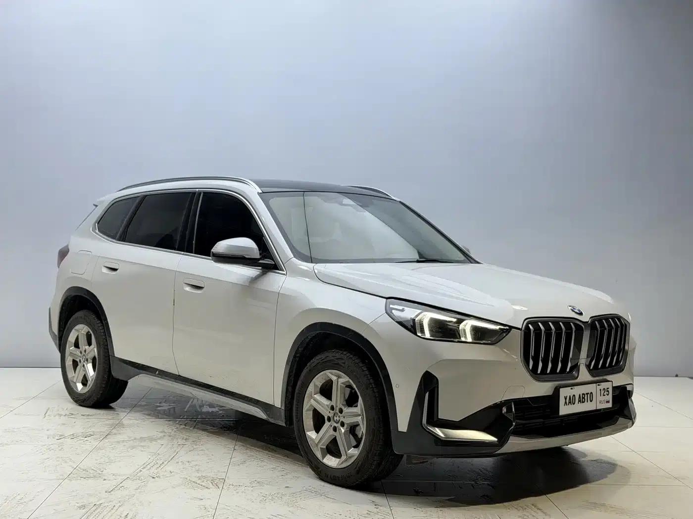 2023 BMW X1 sDrive20Li X Design Package — миниатюра 3