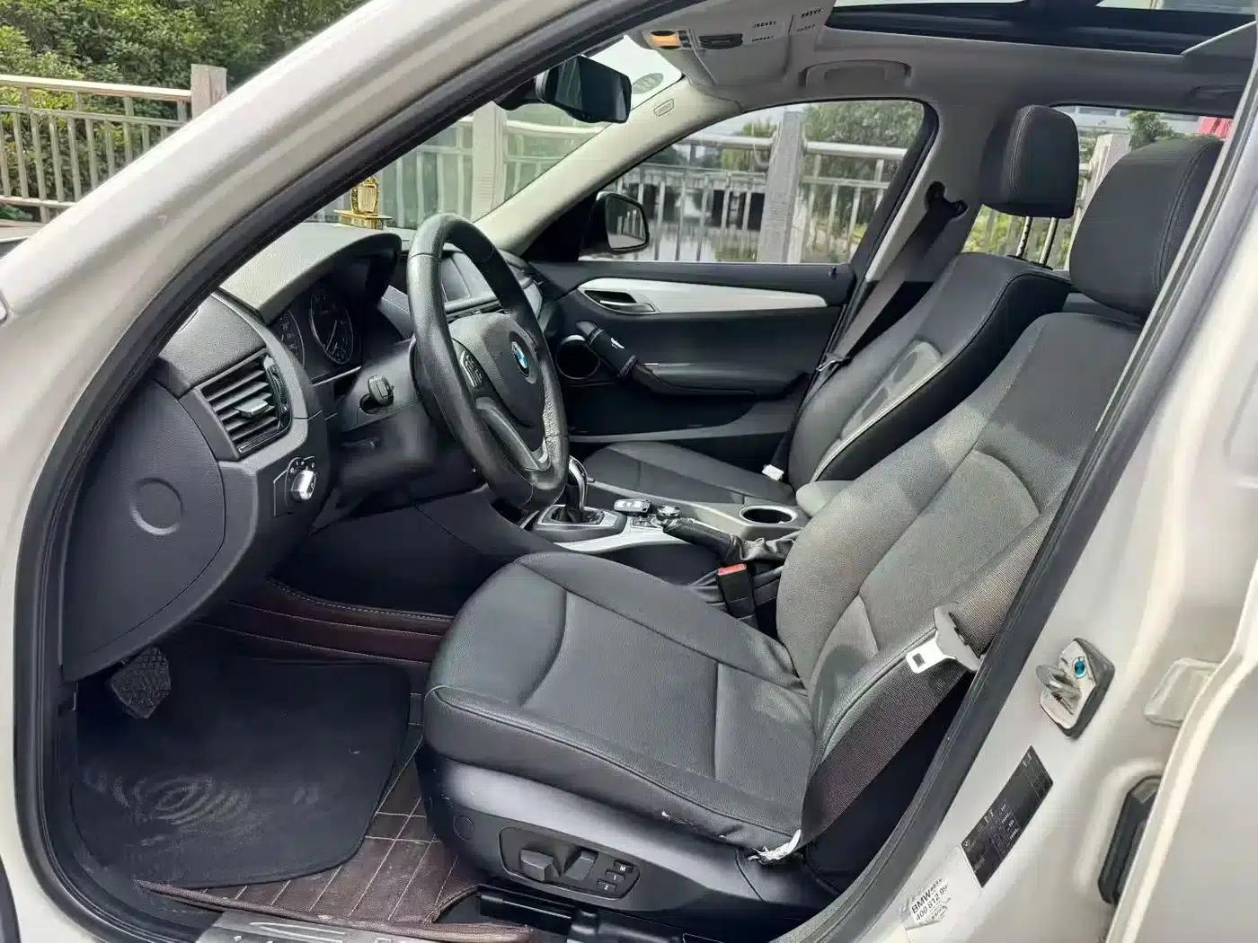 BMW X1 2014 sDrive18i Leading Edition — миниатюра 10