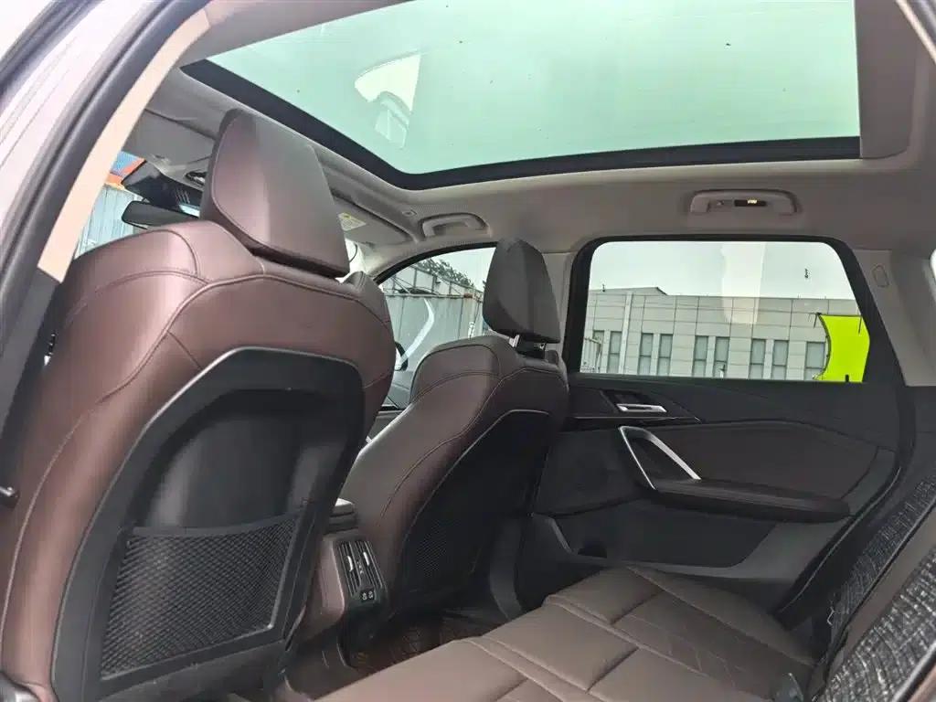 2023 BMW X1 sDrive20Li X Design Package — миниатюра 7
