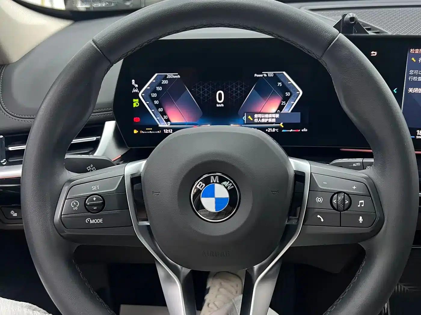2023 BMW X1 sDrive20Li X Design Package — миниатюра 13