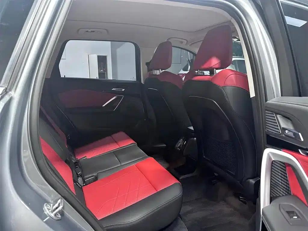 2023 BMW X1 sDrive20Li X Design Package — миниатюра 17