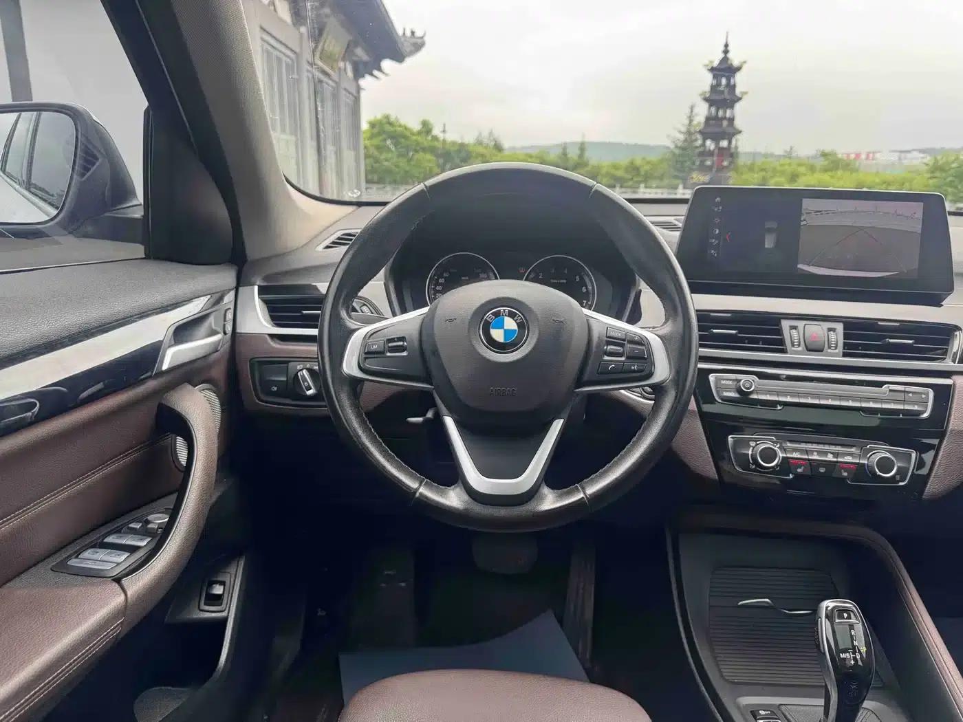 BMW X1 2021 Facelift sDrive20Li Fashion Edition — миниатюра 16