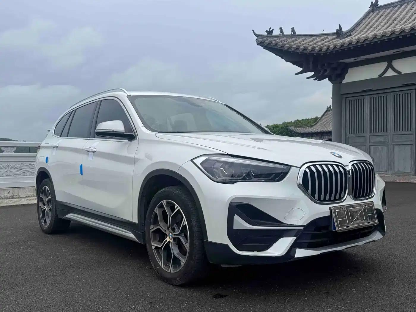 BMW X1 2021 Facelift sDrive20Li Fashion Edition — миниатюра 3