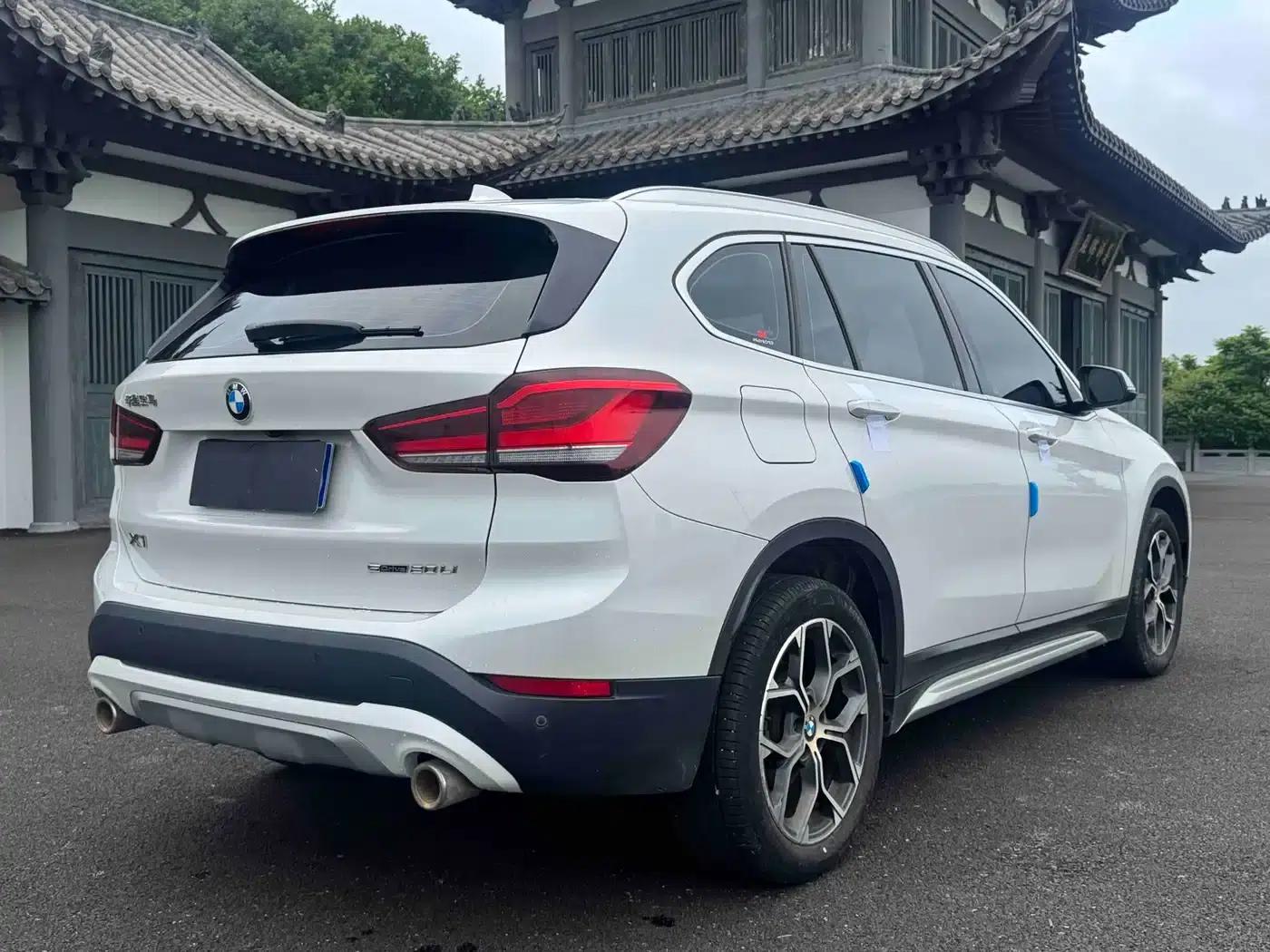 BMW X1 2021 Facelift sDrive20Li Fashion Edition — миниатюра 6