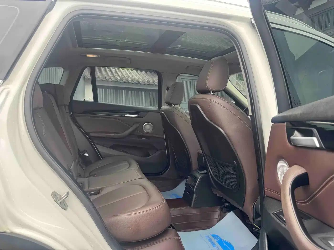 BMW X1 2021 Facelift sDrive20Li Fashion Edition — миниатюра 9