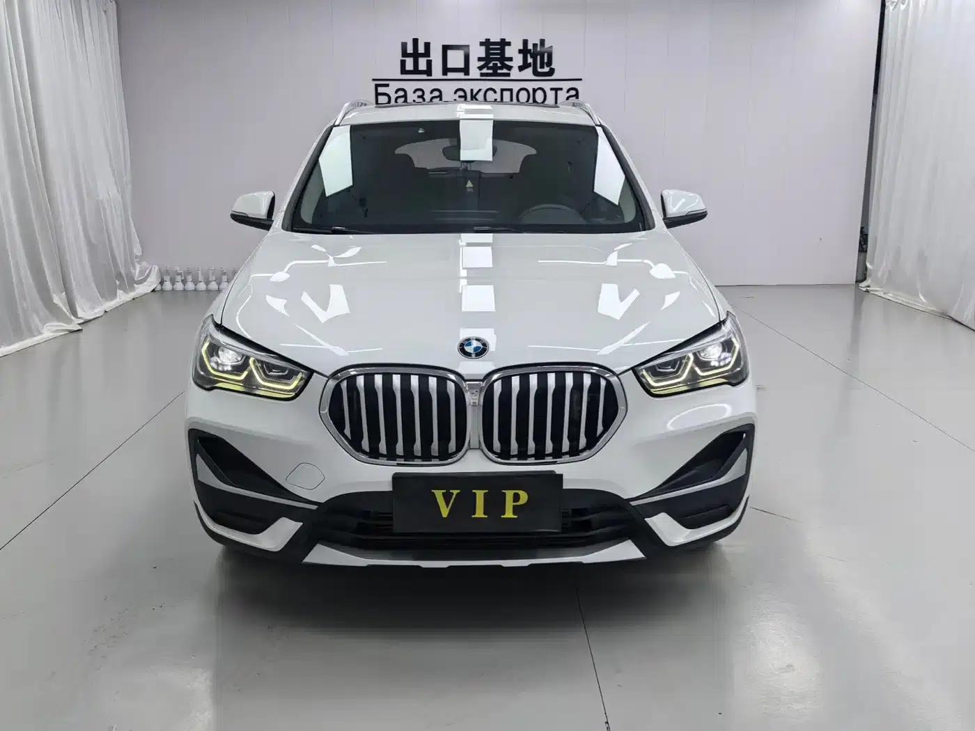 BMW X1 2022 sDrive20Li Fashion Edition — миниатюра 2