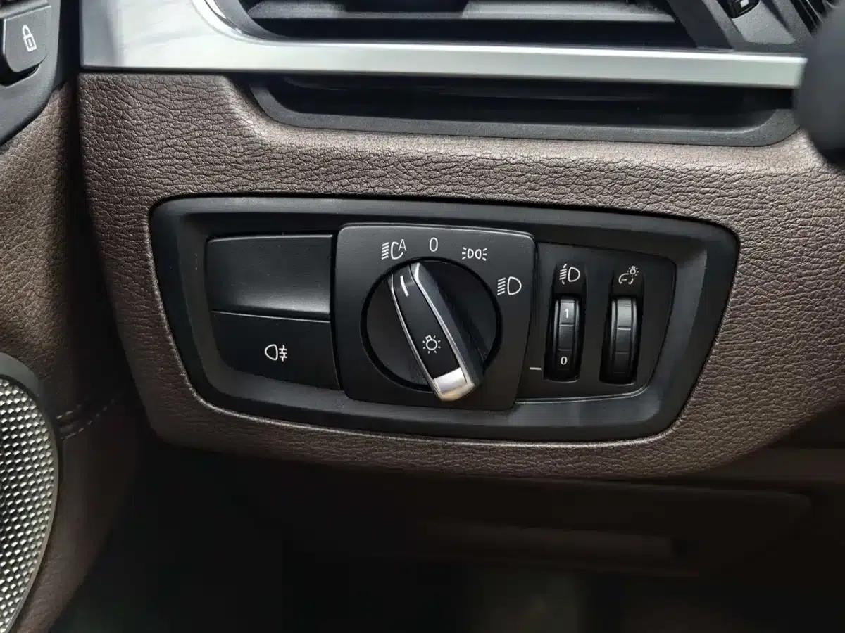 BMW X1 2022 sDrive20Li Fashion Edition — миниатюра 14