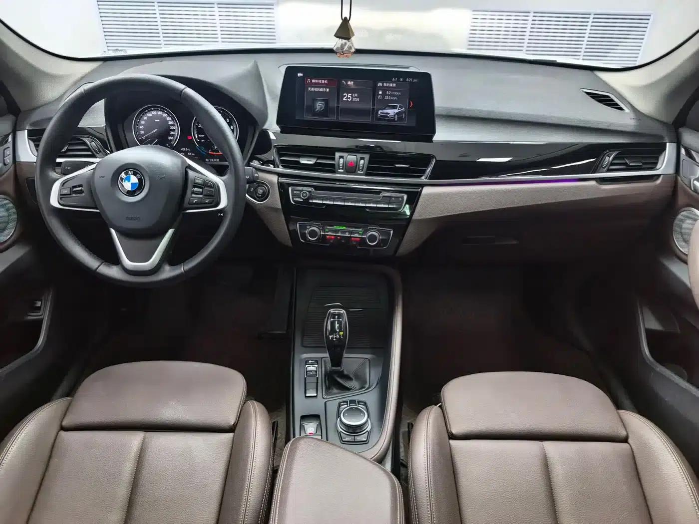 BMW X1 2022 sDrive20Li Fashion Edition — миниатюра 9