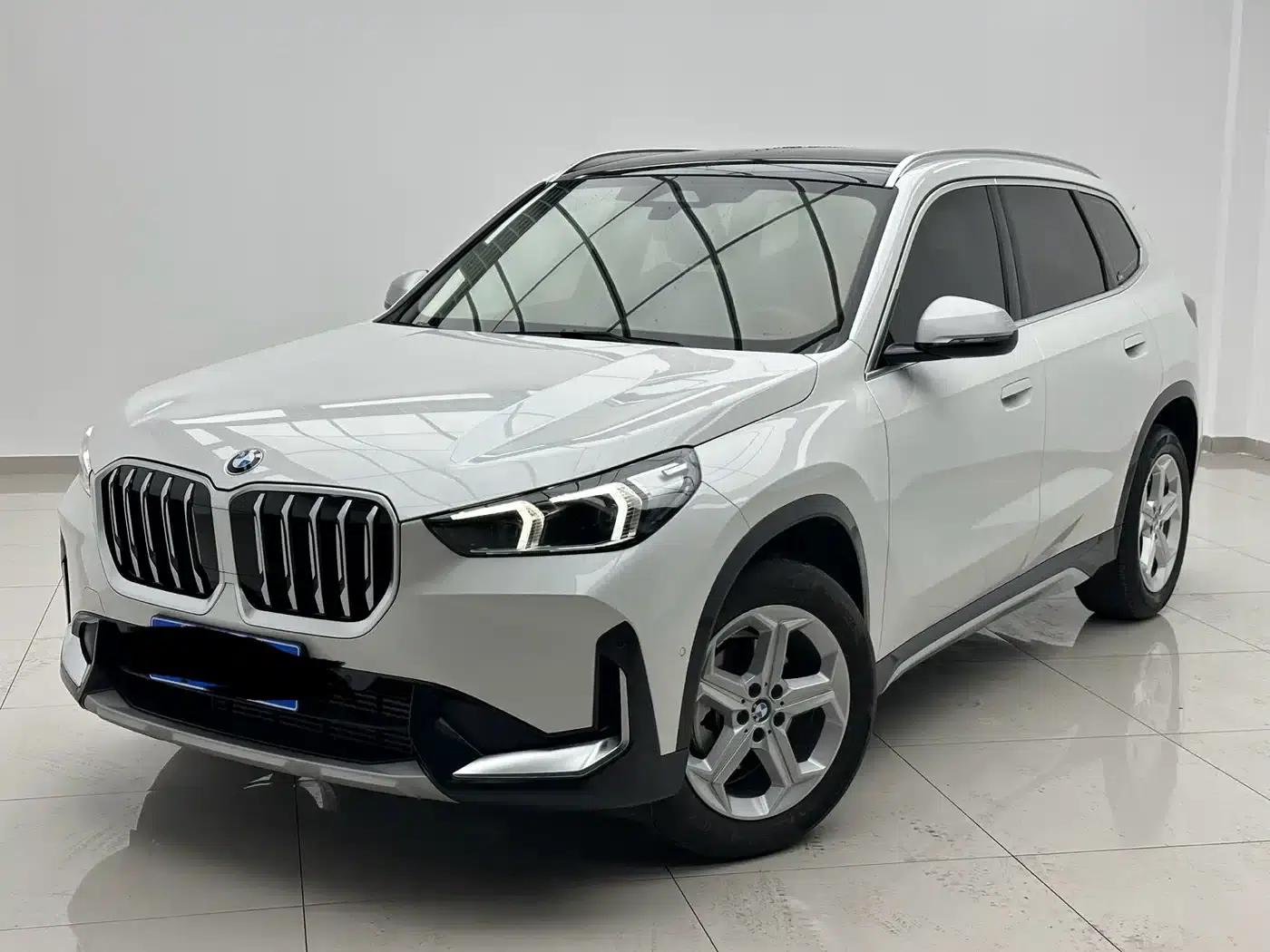 2023 BMW X1 sDrive20Li X Design Package — миниатюра 1