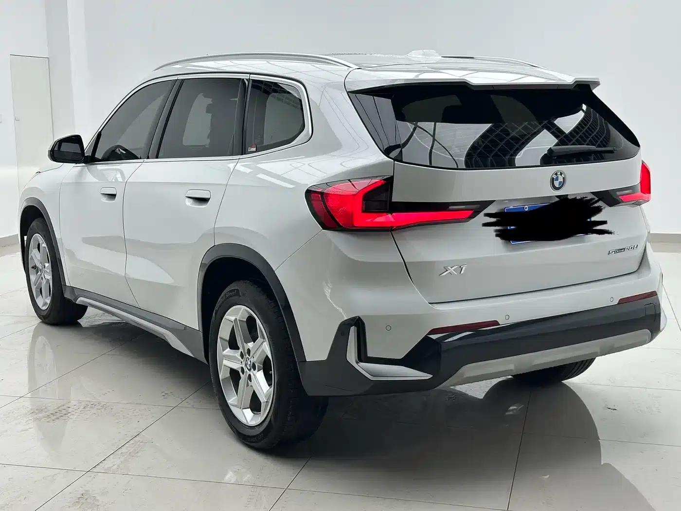 2023 BMW X1 sDrive20Li X Design Package — миниатюра 6
