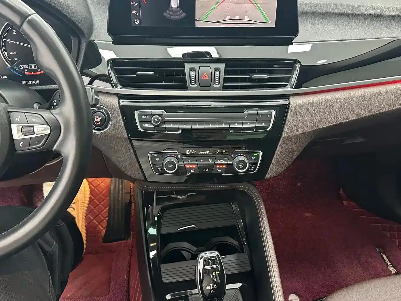 BMW X1 2021 sDrive20Li Premium — миниатюра 14