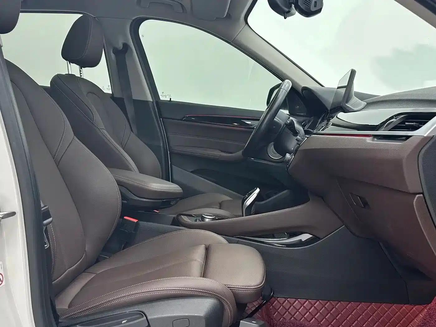 BMW X1 2021 sDrive20Li Premium — миниатюра 8