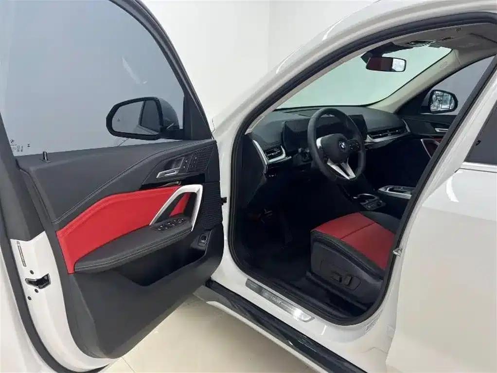 2023 BMW X1 sDrive20Li X Design Package — миниатюра 9