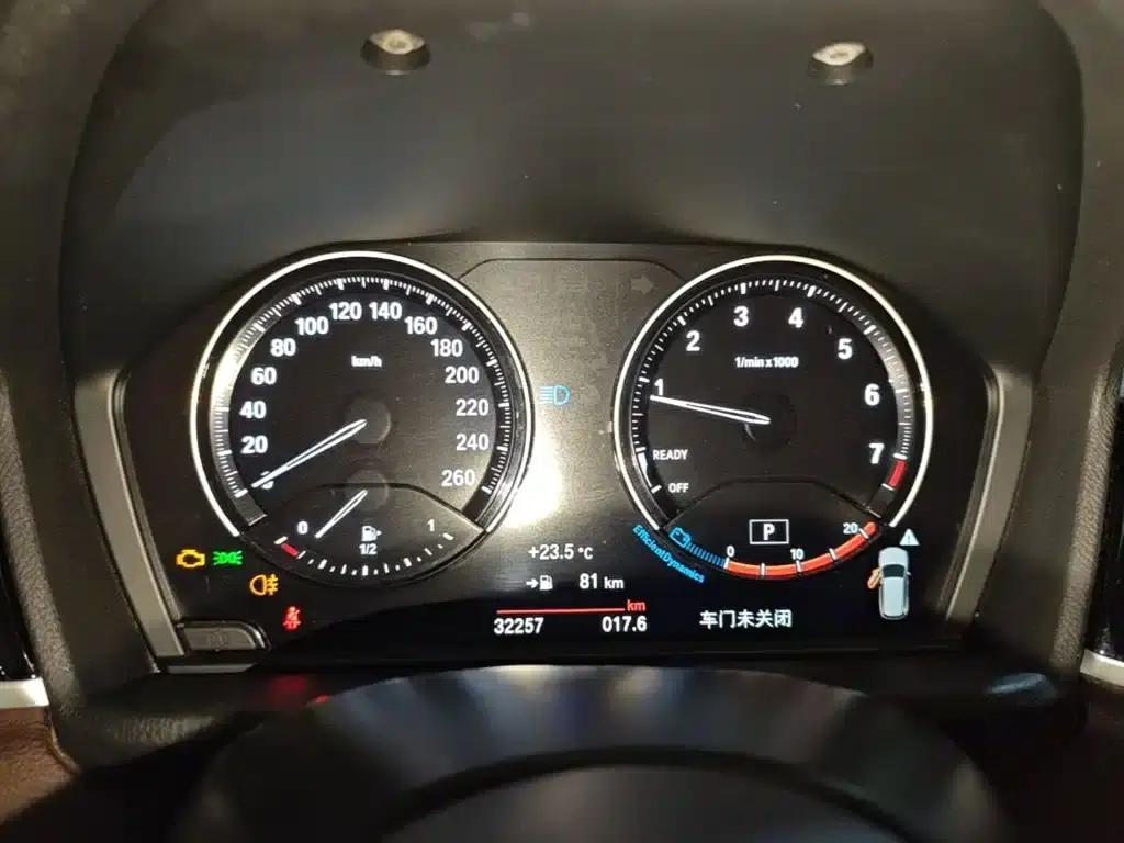 BMW X1 2022 sDrive25Li Leading Edition — миниатюра 12