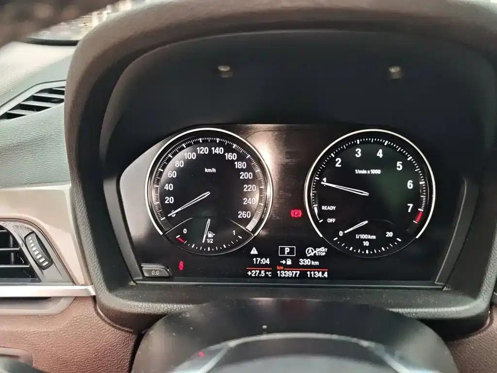 BMW X1 2018 sDrive18Li Premium — миниатюра 12
