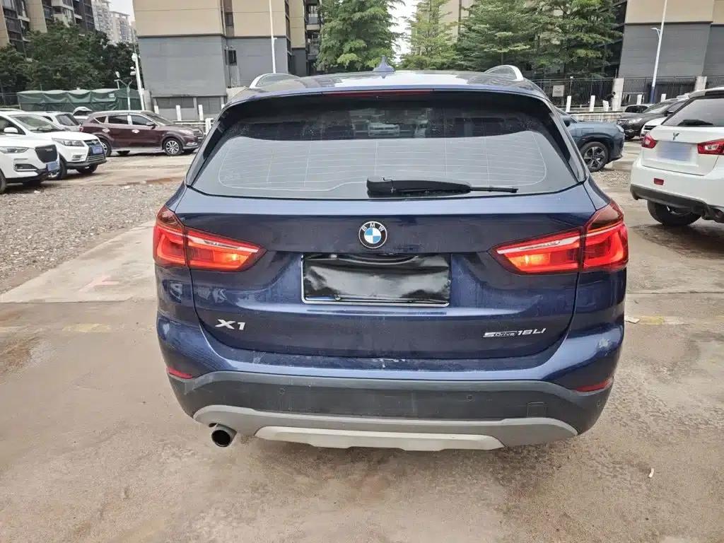 BMW X1 2018 sDrive18Li Premium — миниатюра 6