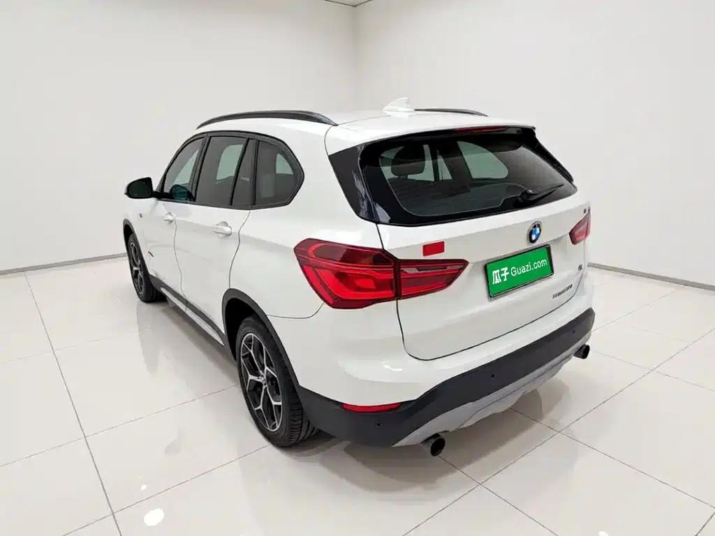 BMW X1 2016 sDrive20Li Luxury — миниатюра 5