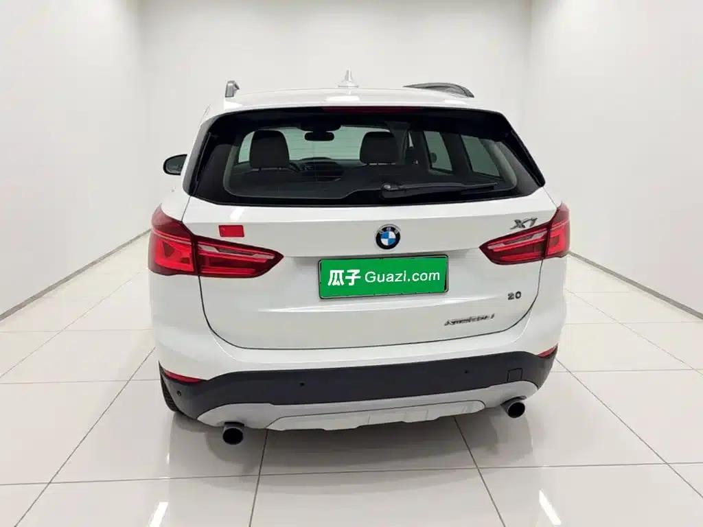BMW X1 2016 sDrive20Li Luxury — миниатюра 6