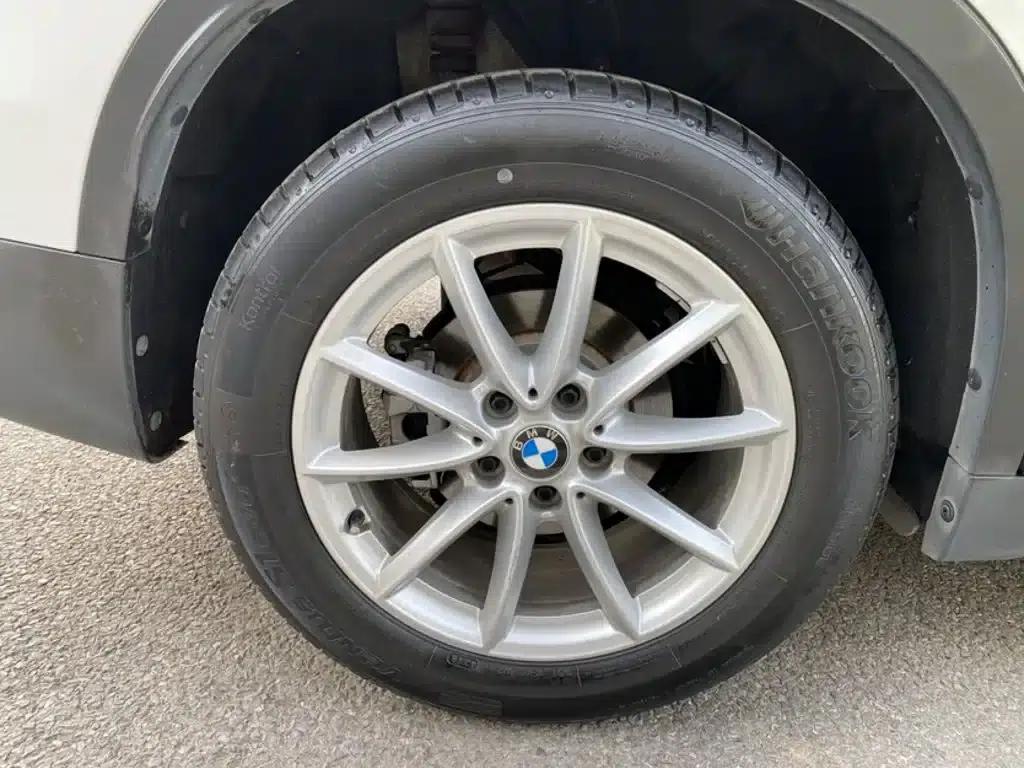 BMW X1 2019 sDrive18Li Fashion Edition — миниатюра 14